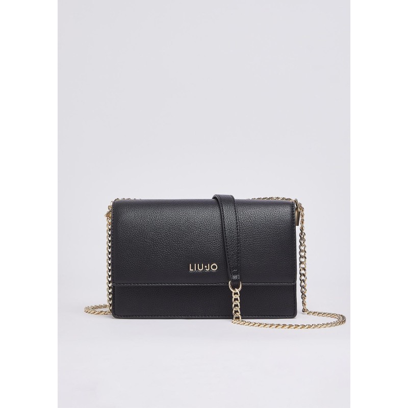 Borsa tracolla nera elegante: il must-have minimal chic senza tempo